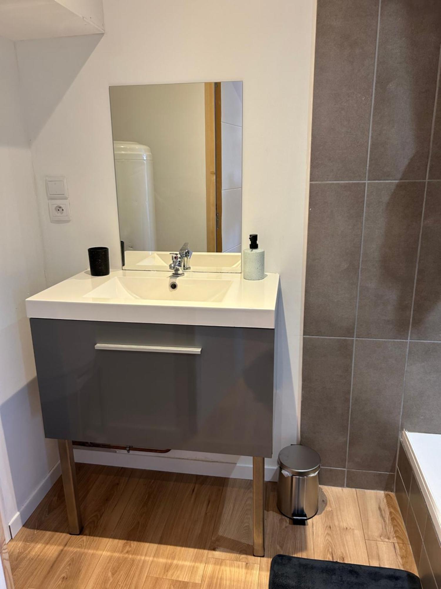 Proche Gare Apartment